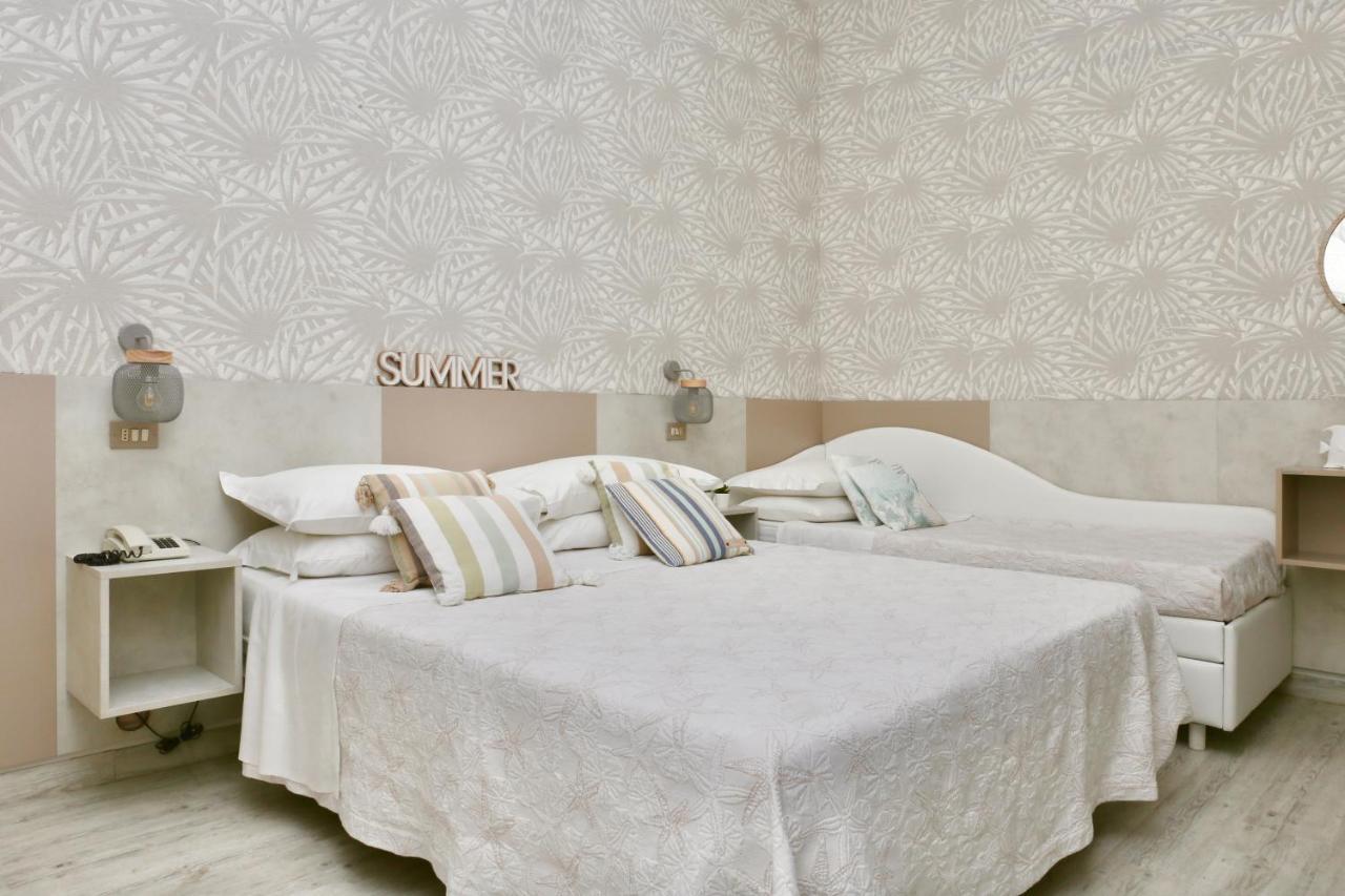 Flora Hotel 3*